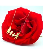 Lantisor cu familie cu 4 membri din aur galben de 14k