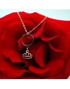 Lantisor cu pandantiv coroana din aur galben de 14k