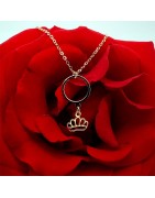 Lantisor cu pandantiv coroana din aur galben de 14k