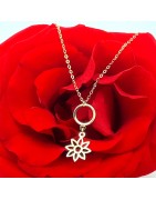 Lantisor cu pandantiv din aur galben de 14k