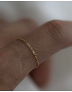Inel minimalist din aur galben de 14k Dora